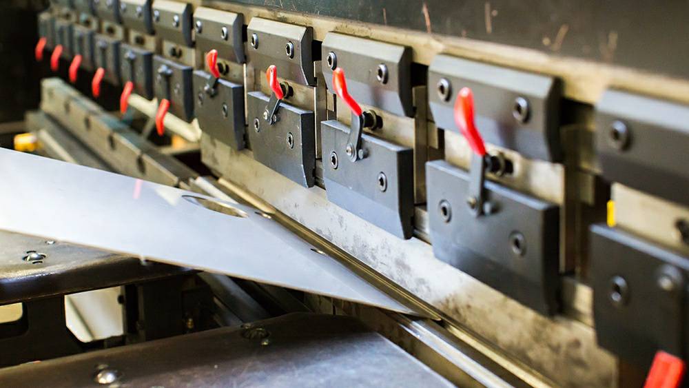 制作钣金加工项目都有哪些基础设备?-三亿体育·三亿官方网站-三亿(中国) 制作钣金加工项目都有哪些基础设备?-三亿体育·三亿官方网站-三亿(中国)