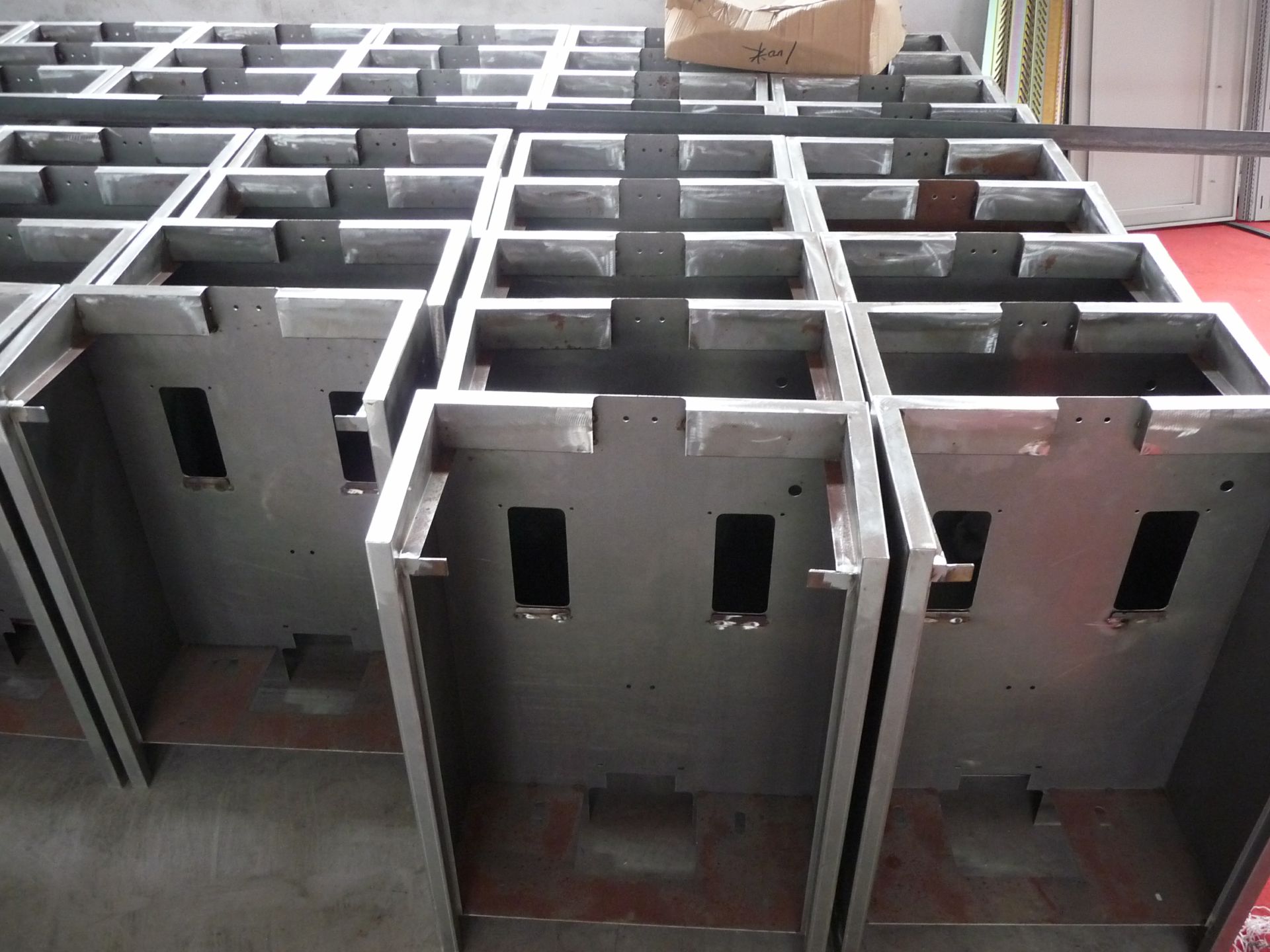 常见的钣金加工工艺-三亿体育·三亿官方网站-三亿(中国)